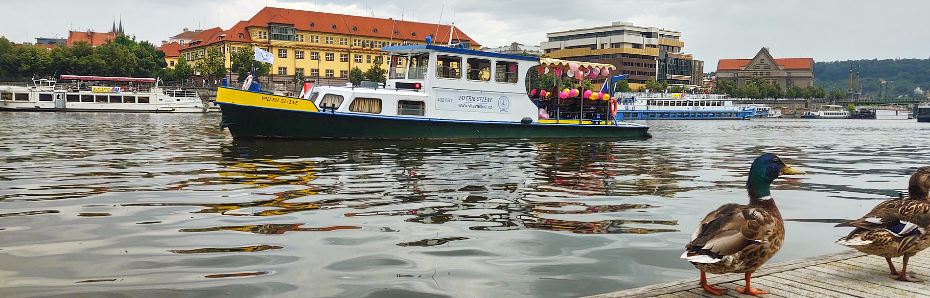 Párty loď Valerie Selene, rozlučky se svobodou, narozeniny,...