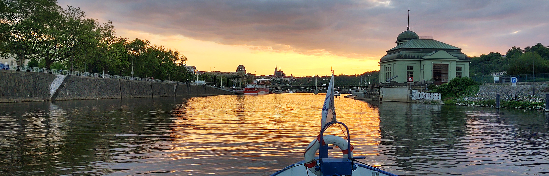 SP Praha, komplexní lodní služby